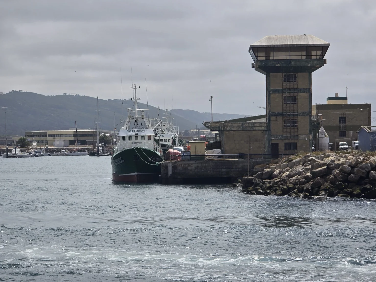 Le port de pêche de nazare en 2025